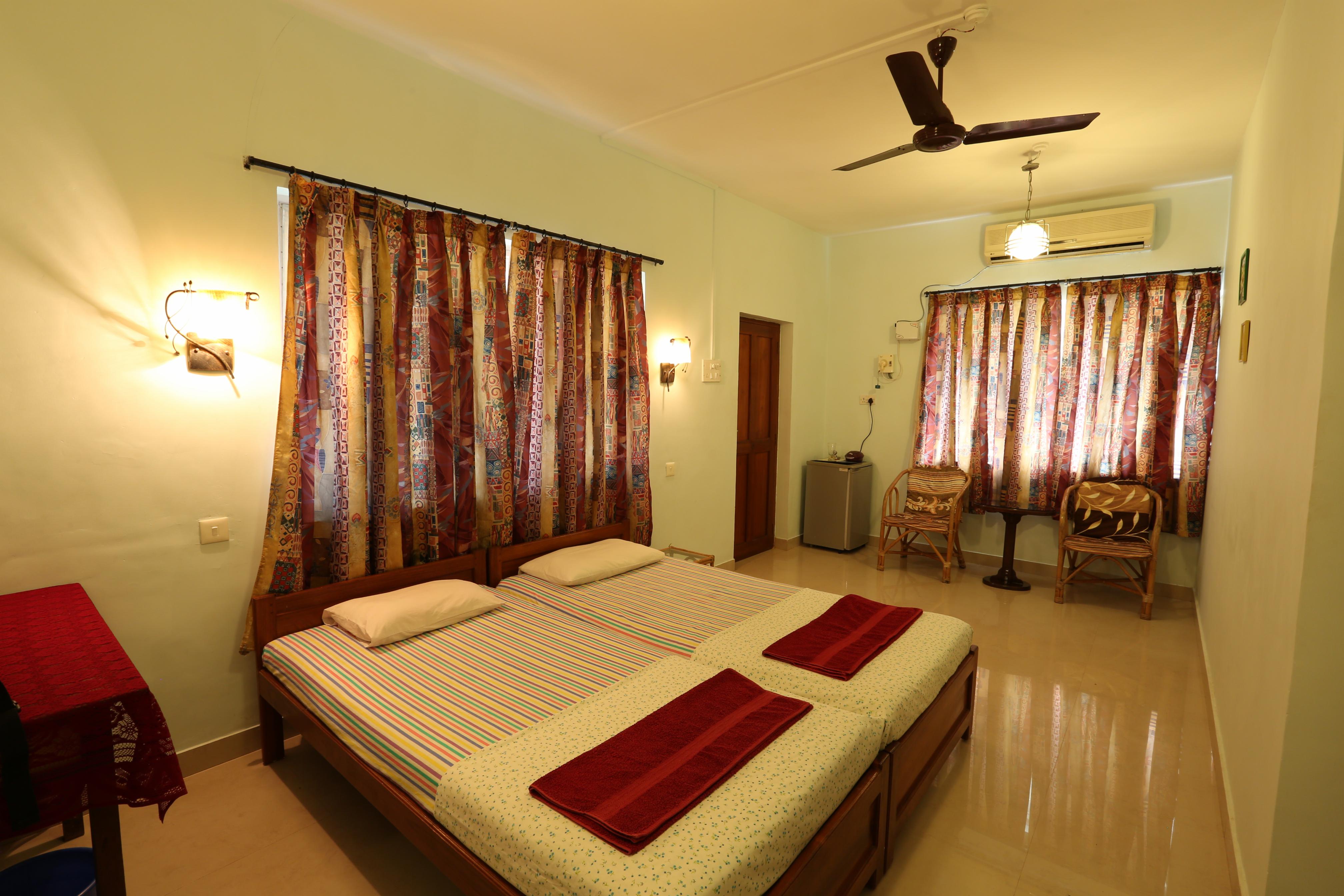 Sea Pearl Guest House - Tap to explore photos