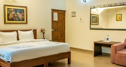 Maitri Guest House Room Type - Junior Suite Room
