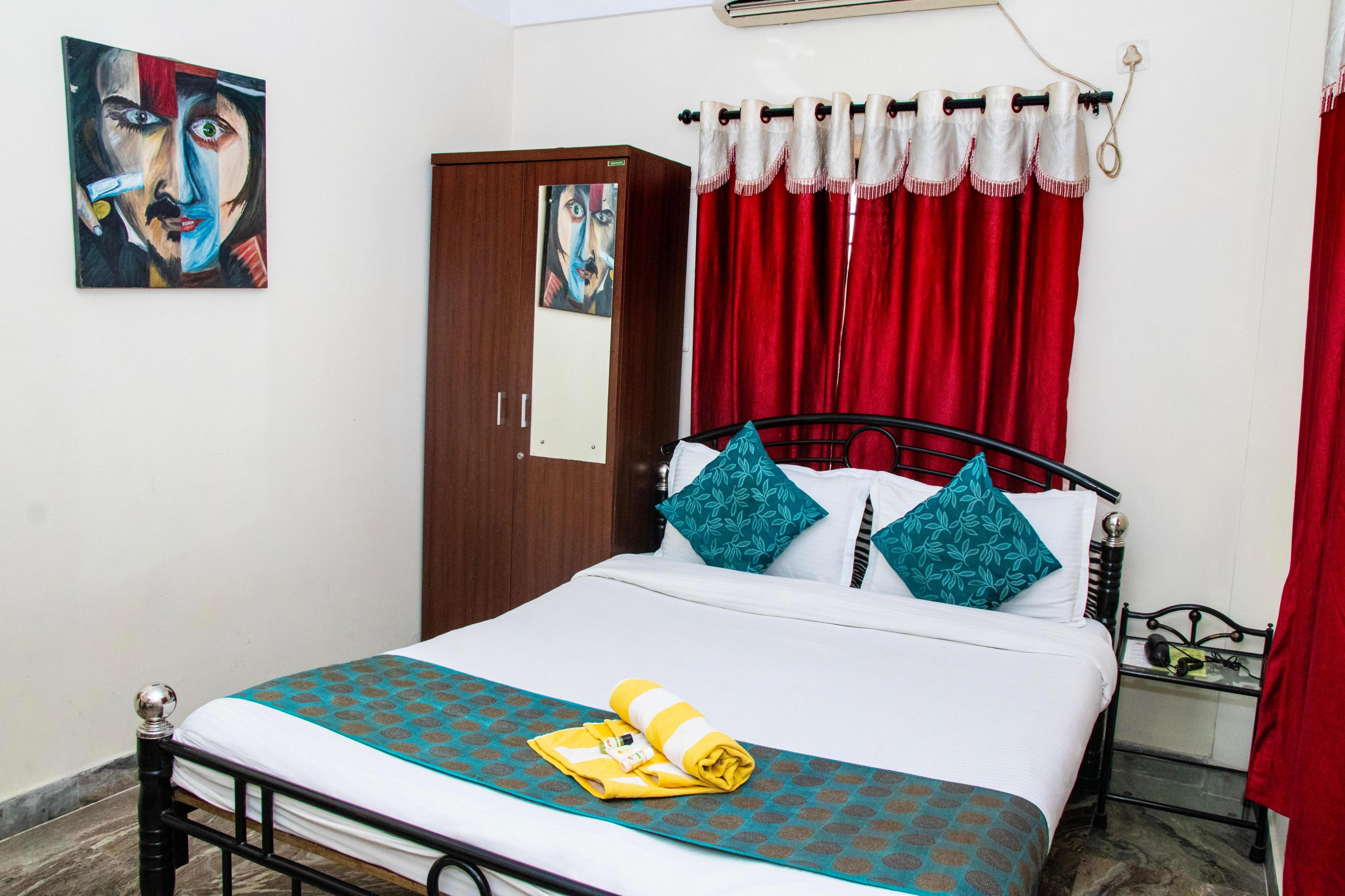 THE ELITE APARTMENT HOTEL Room Type - AC Standard Room