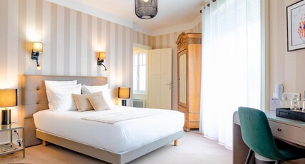 Best Western Hotel Brittany Room Type - 1 Queen Bed, Non-Smoking, Superior Room, Sea View