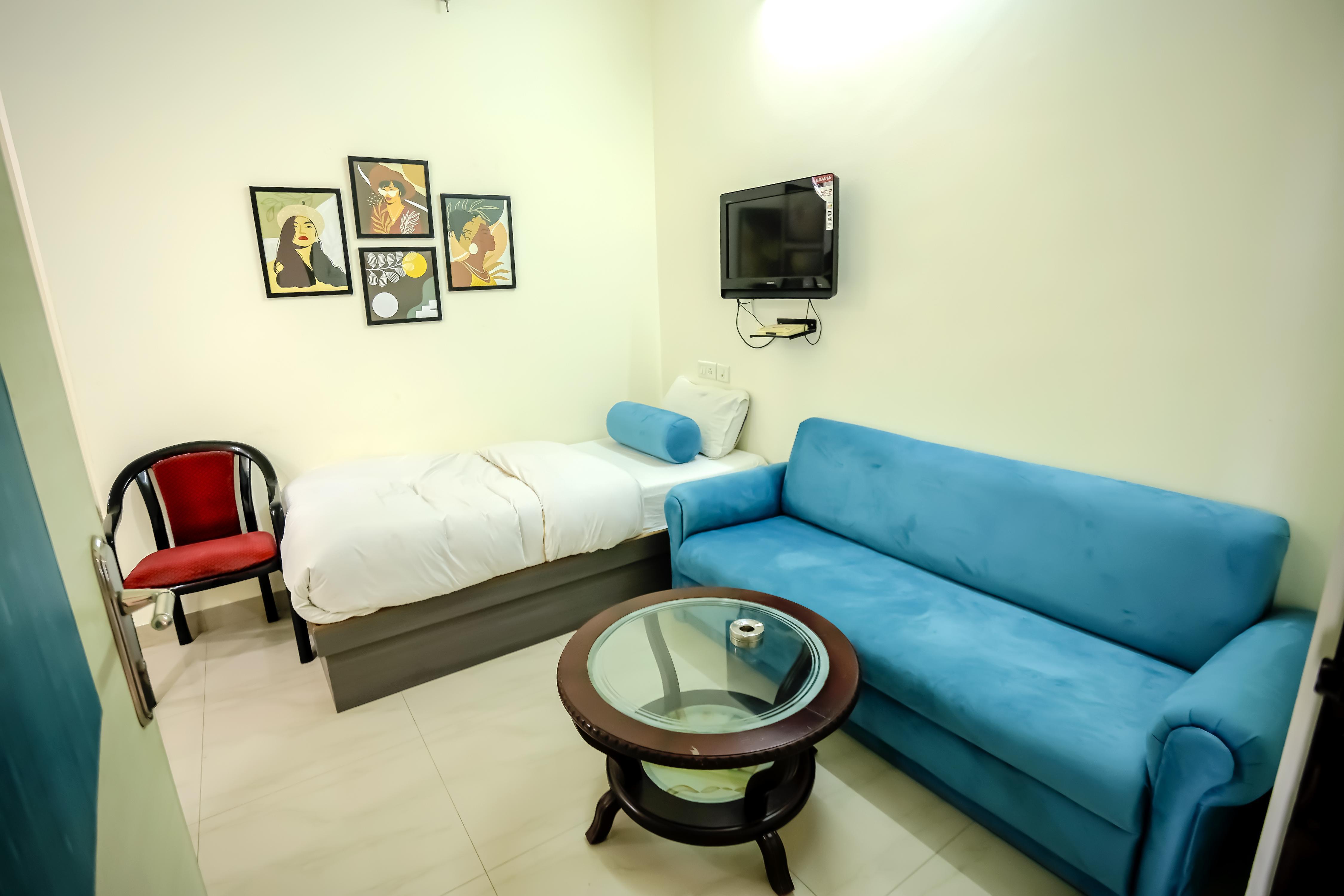 Hotel Shree ji Levelup Plus - Tap to explore photos
