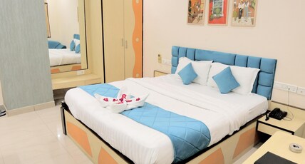 Hotel Shree ji Levelup Plus Room Type - Luxury Room