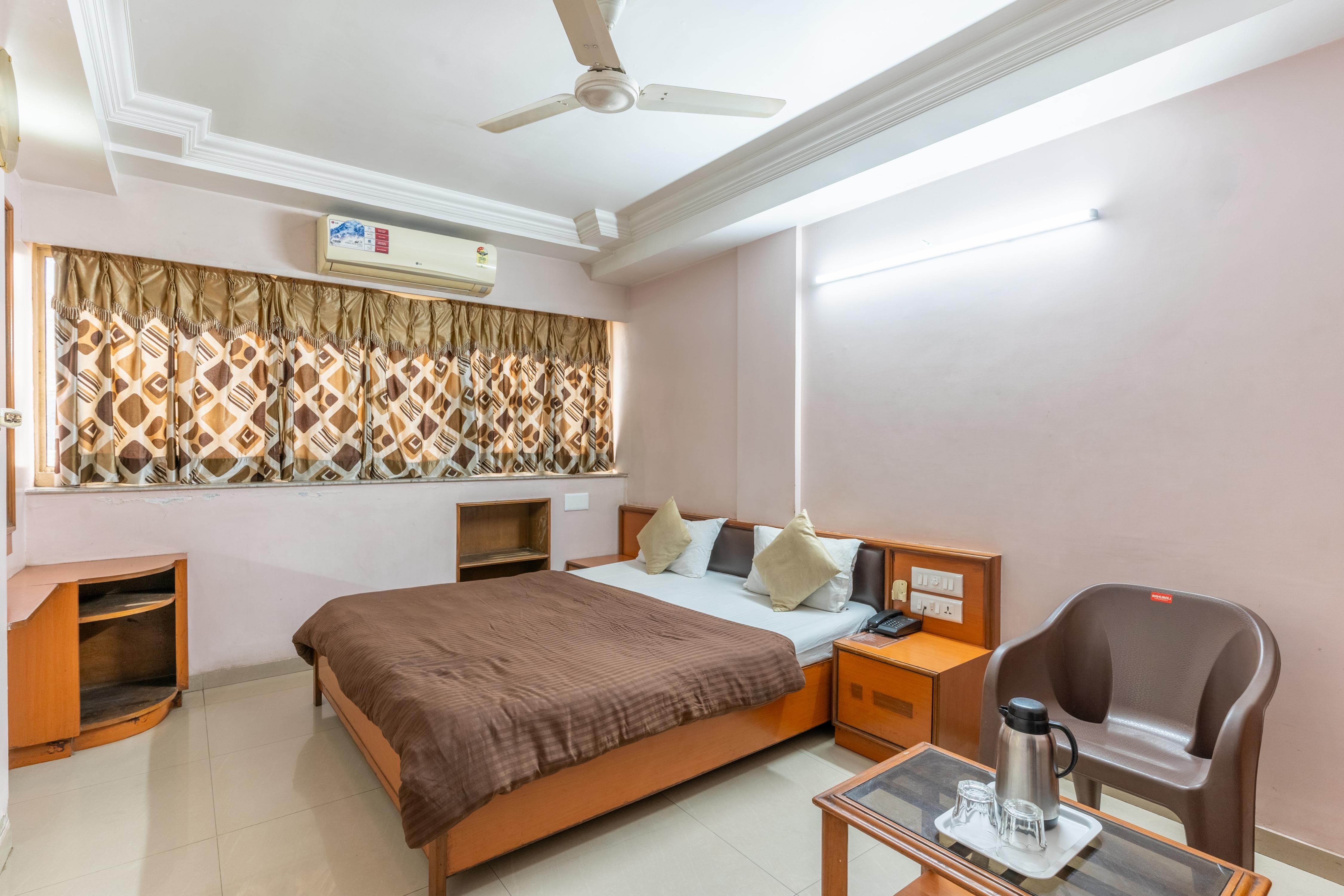 Hotel Sanmati - Tap to explore photos