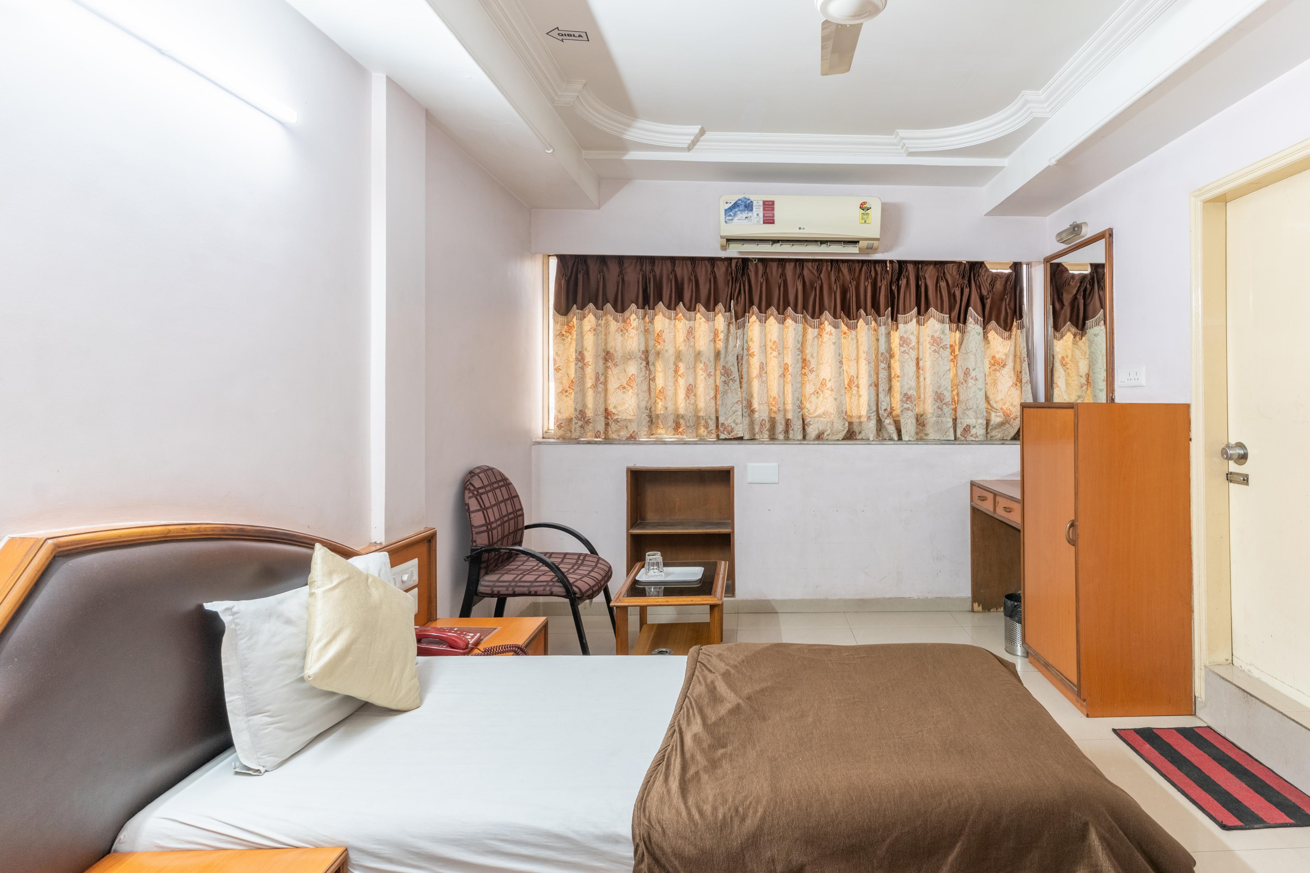 Hotel Sanmati Room Type - Standard Non Ac Room