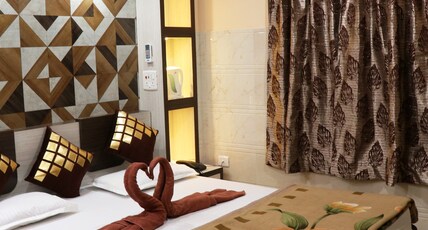 Hotel Prince B Room Type - Double Deluxe AC