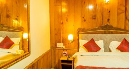 Holiday Home International Room Type - Deluxe Room Holiday Home International Room Type - Deluxe Room