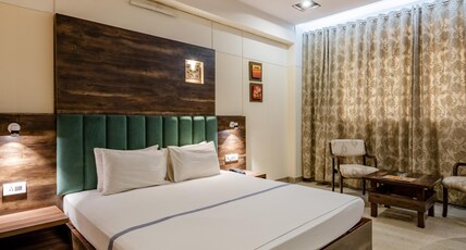 Hotel Highway King Behror Room Type - King Deluxe Room