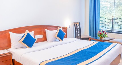 Myriad - Tekarees Inn Room Type - Super Deluxe Room City View,15 Percent Discount on Lunch and Dinner,Free Wi-Fi Myriad - Tekarees Inn Room Type - Super Deluxe Room City View,15 Percent Discount on Lunch and Dinner,Free Wi-Fi