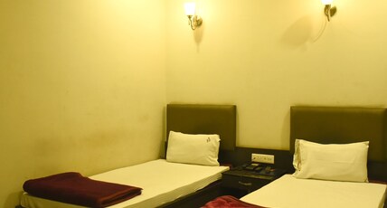 Hotel Raj Heritage Room Type - Deluxe Twin Bed Non AC Room