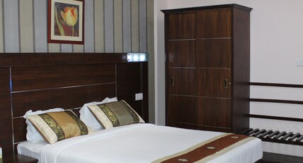 Maple Suites Apartment | Rooms & Restaurant Room Type - Premium Studio