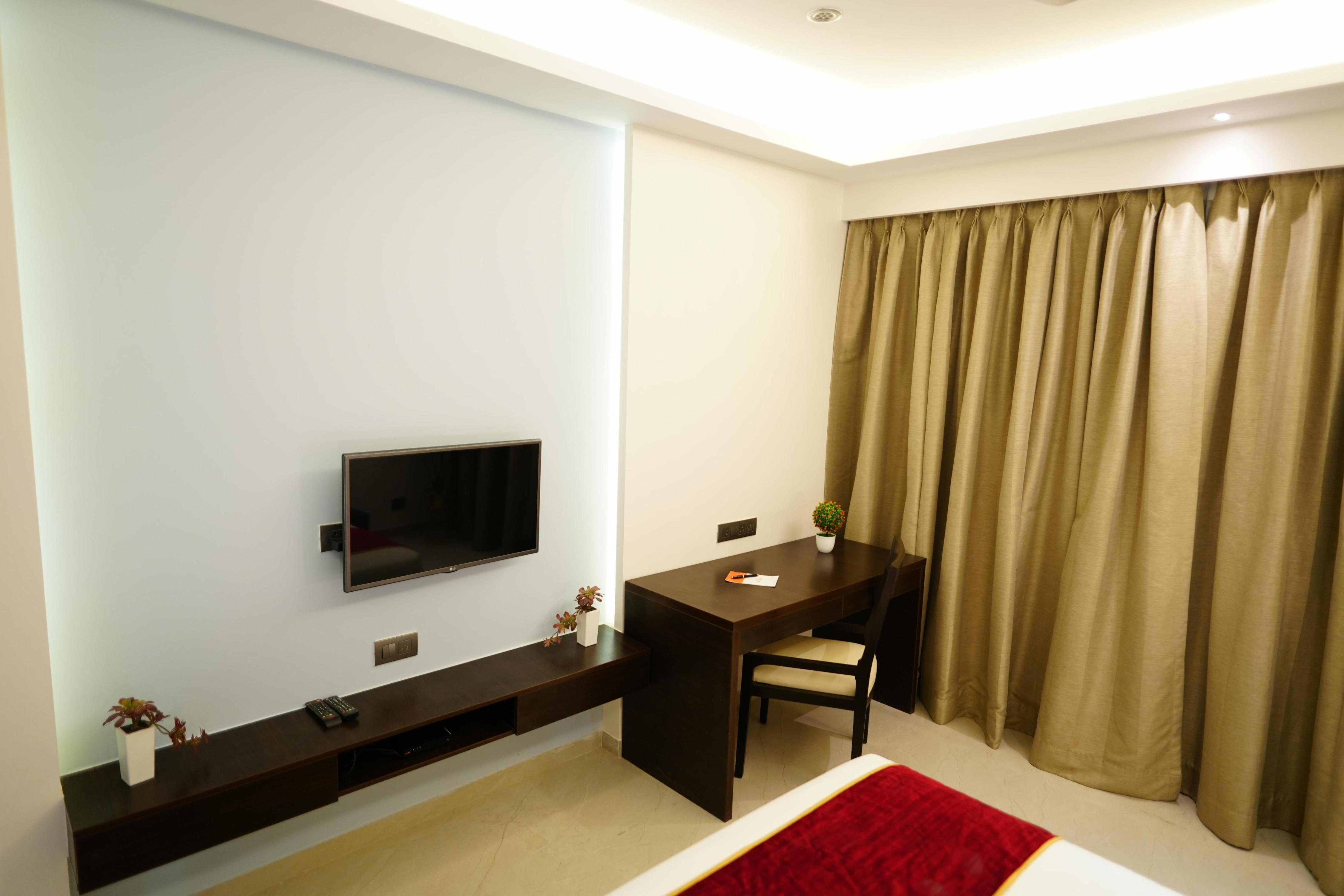 Hotel Grand Visava, Lonavala - Tap to explore photos