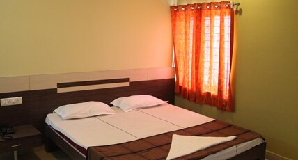 Hotel Everest Room Type - Ac Room
