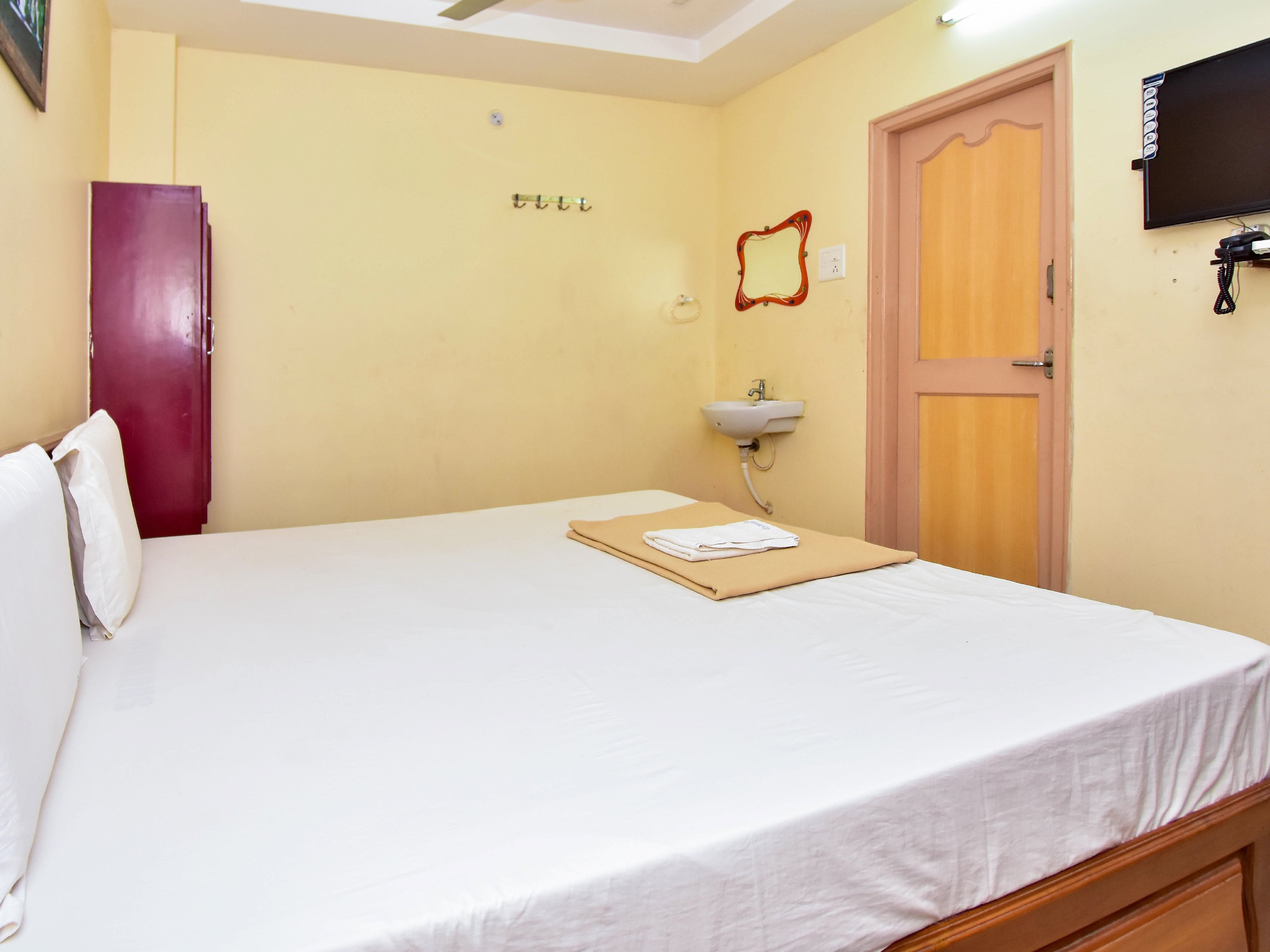 SHUBHANGA RESIDENCY - Tap to explore photos