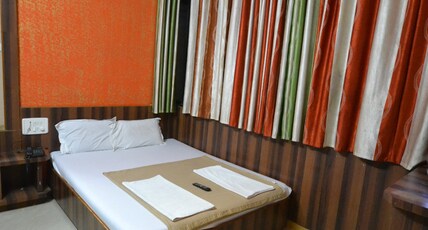 Hotel Sai Hariprasad Room Type - Deluxe Double Bed Room A.C