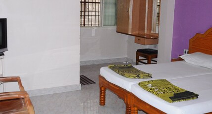 Sri Vijaya Residency Room Type - Double Room (NON A/C ROOM )