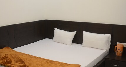Kanchan Villa Room Type - Standard AC Room