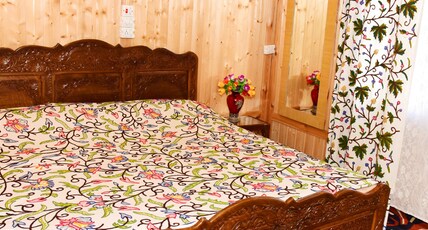 White House Houseboats Room Type - Deluxe Room White House Houseboats Room Type - Deluxe Room