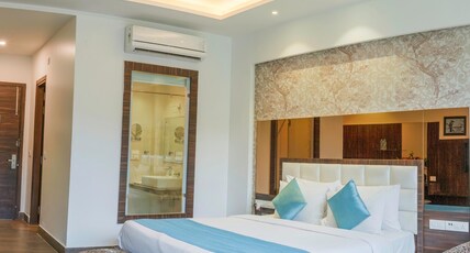 Winsome Resort & Spa Room Type - Superior Rooms with Balcony