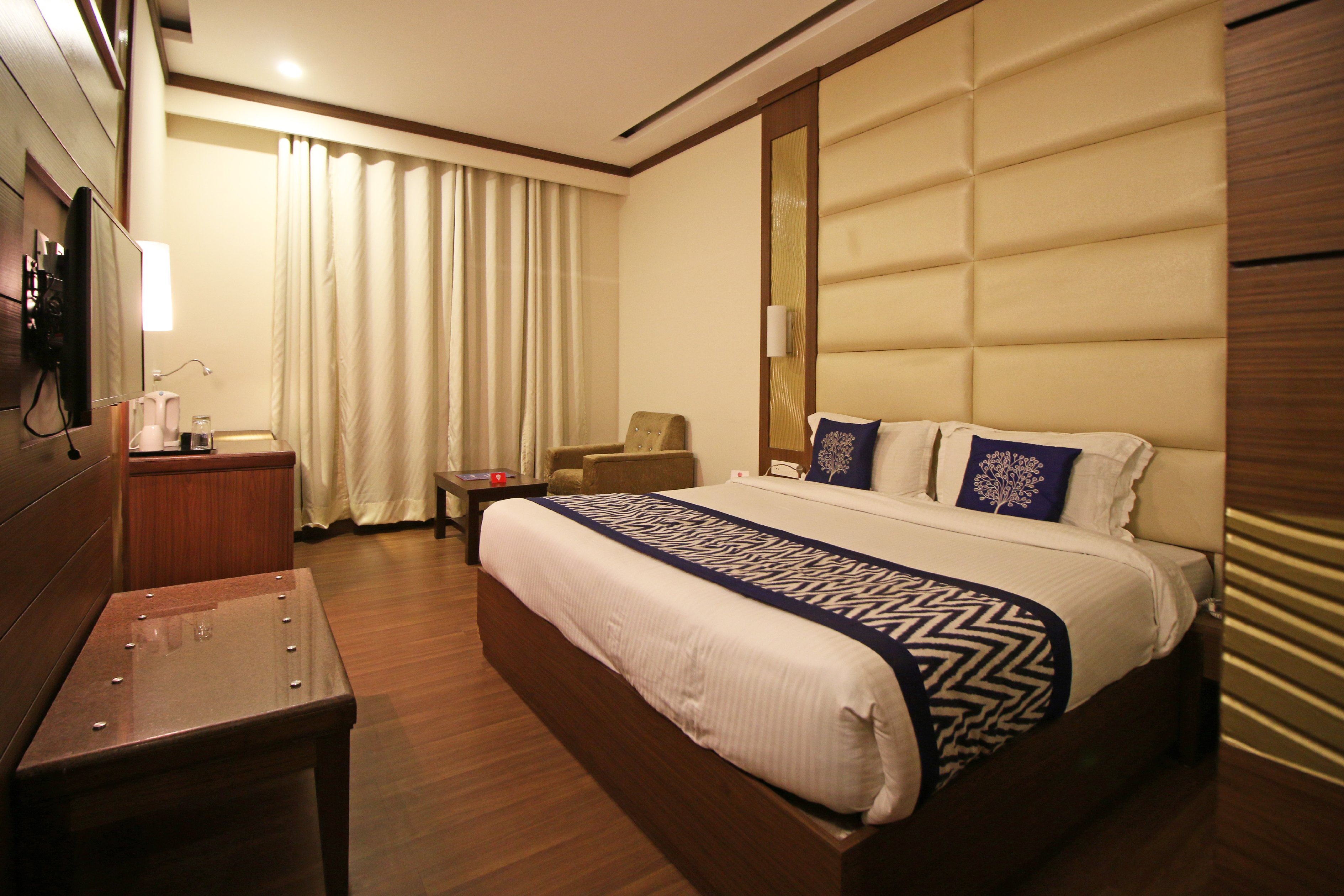 Hotel Arjun International Room Type - Superior Room
