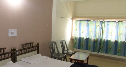 Hotel Godavari Room Type - Deluxe Non AC