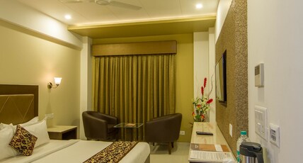 The Grand Vinayak Hotel Room Type - Superior Room