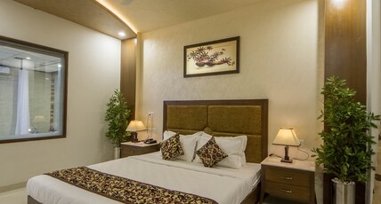 The Grand Vinayak Hotel Room Type - Honeymoon Suite Room
