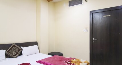 HOTEL BRIJWASI ROYAL Room Type - AIR COOLED DELUXE (NON A/C)