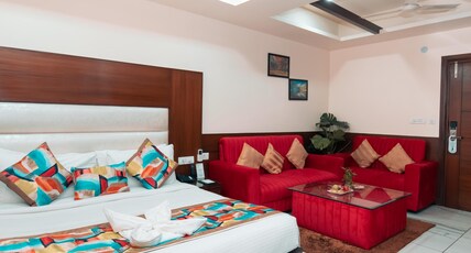The Fern Residency Katra Room Type - Hazel Suite