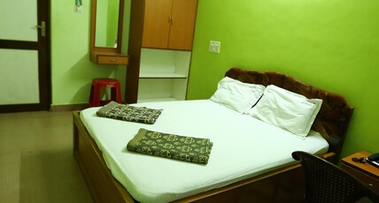 Abirami Residency Room Type - Deluxe Non AC