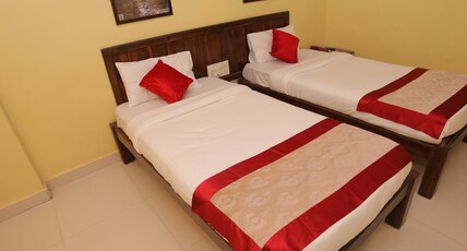 HOTEL K PLUS Room Type - Deluxe AC