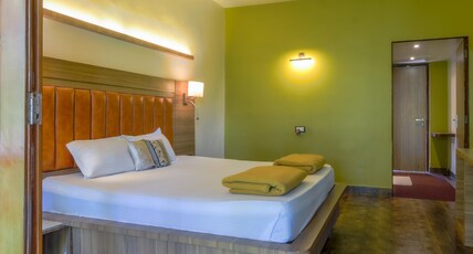 Shantai By the Lake Room Type - Deluxe Room