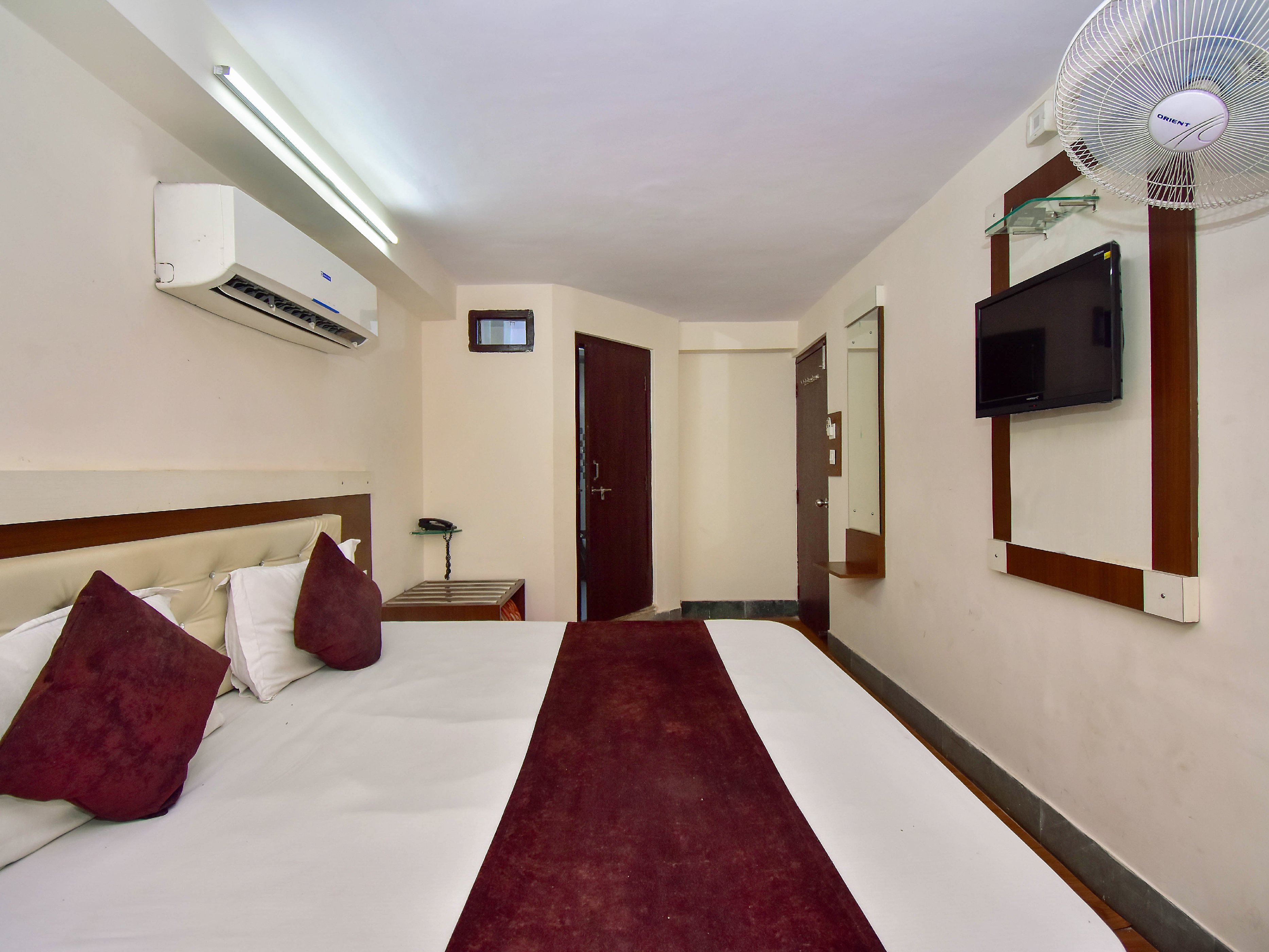 Hotel Vaidehi Room Type - Standard AC Room