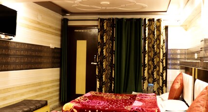Hotel Suntej Plaza Room Type - Four Bed (family room)