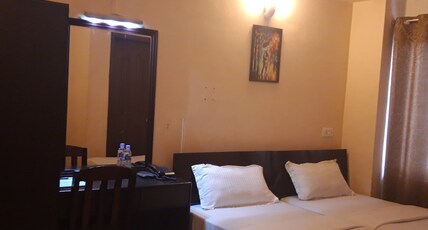 Hotel Seb Tower Room Type - Deluxe Double Non Ac