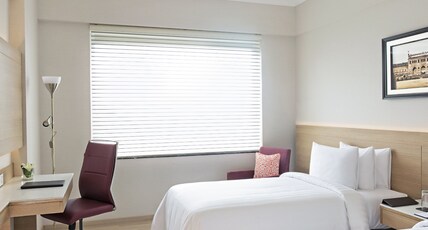 Fairfield by Marriott Lucknow Room Type - 2 Twin Beds High Floor - 9th and above, Guest Room, City View Fairfield by Marriott Lucknow Room Type - 2 Twin Beds High Floor - 9th and above, Guest Room, City View