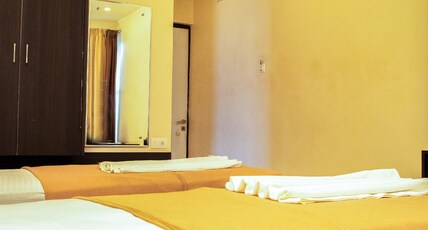 Hotel Swagath Room Type - Deluxe Non AC Room