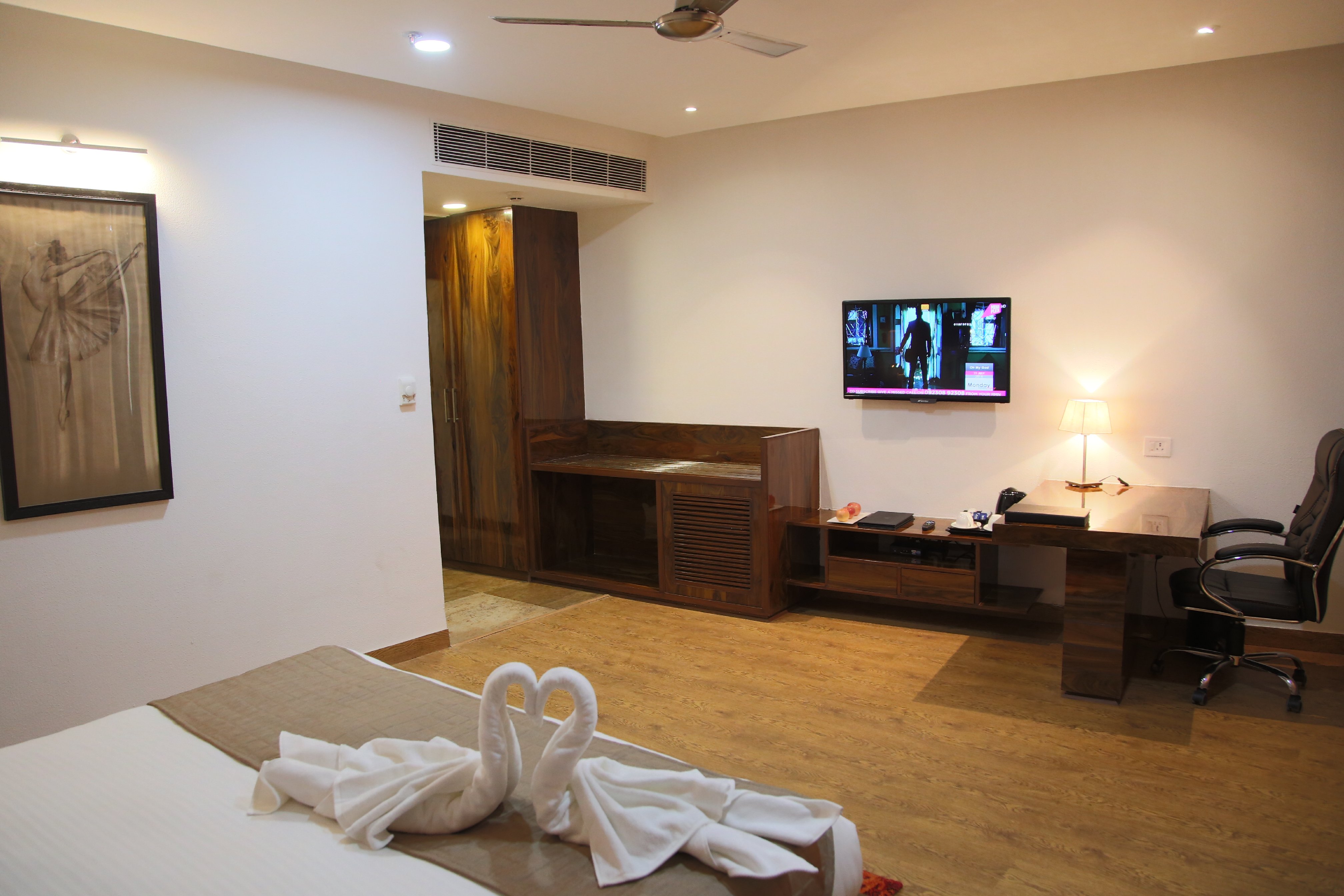 ANA Clarks INN Panchkula - Tap to explore photos