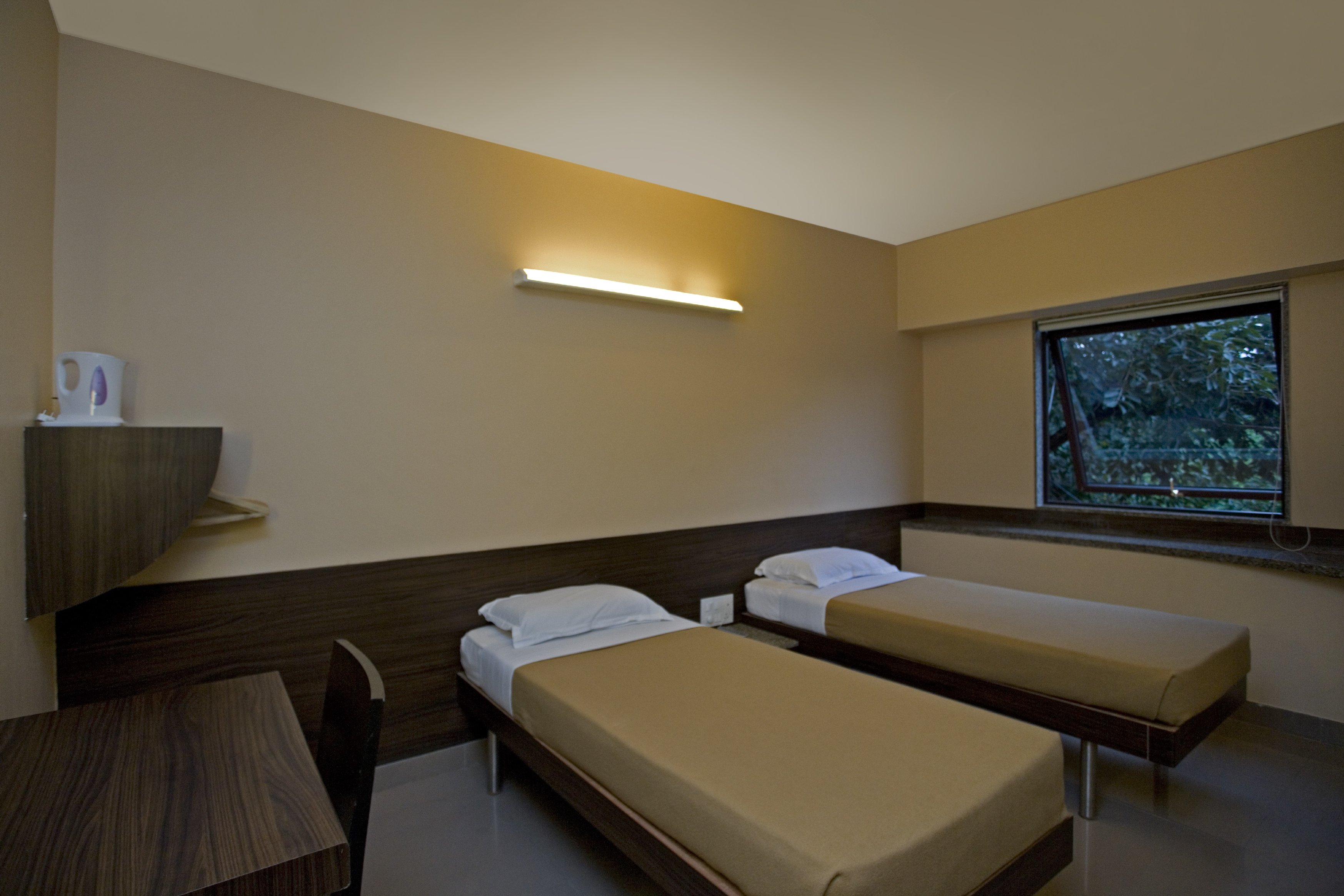 smart inn - Tap to explore photos