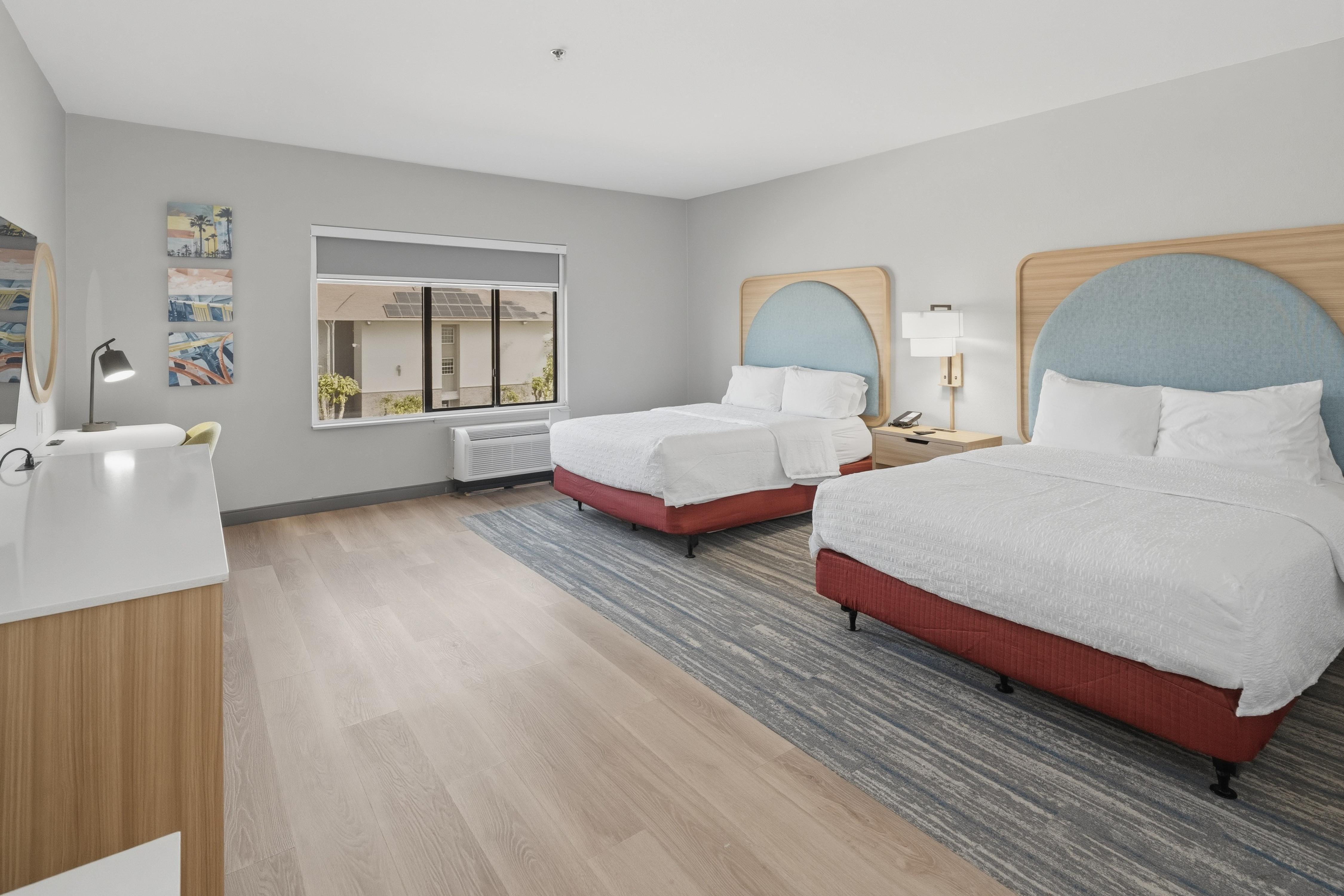 Hampton Inn & Suites by Hilton Pharr Room Type - 2 DBL ACCESSIBLE W TUB NS