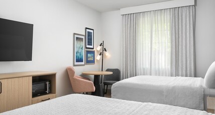 Hampton Inn by Hilton New Smyrna Beach Room Type - 2 QUEEN BEDS NONSMOKING