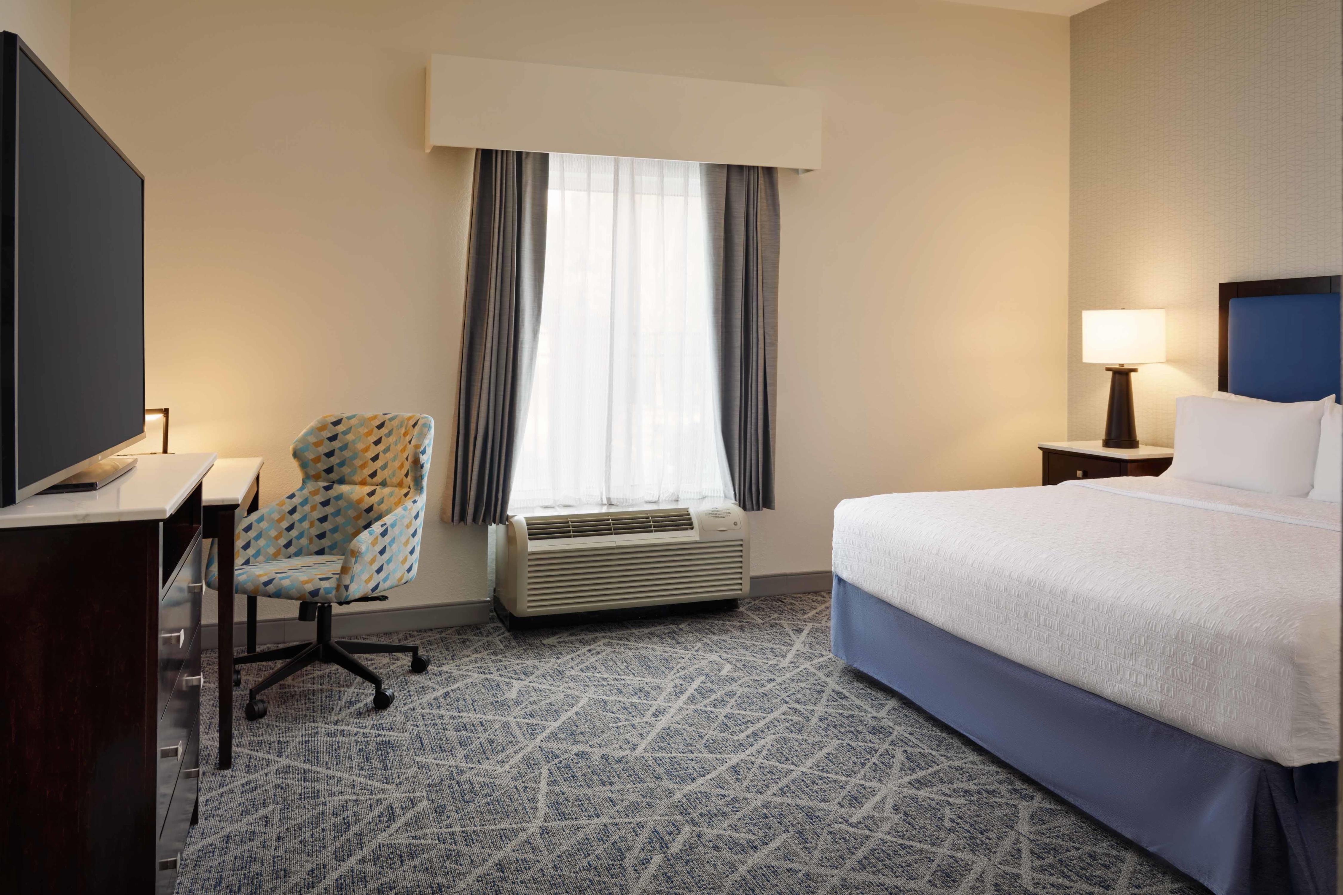 Hampton Inn by Hilton Thomson