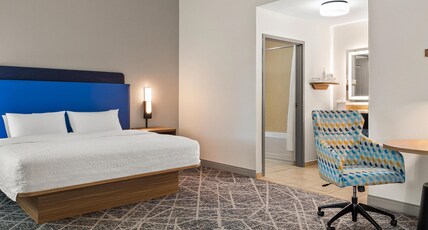 Hampton Inn & Suites by Hilton Port Richey Room Type - 1 KNG BD STUDIO SUITE NOSM