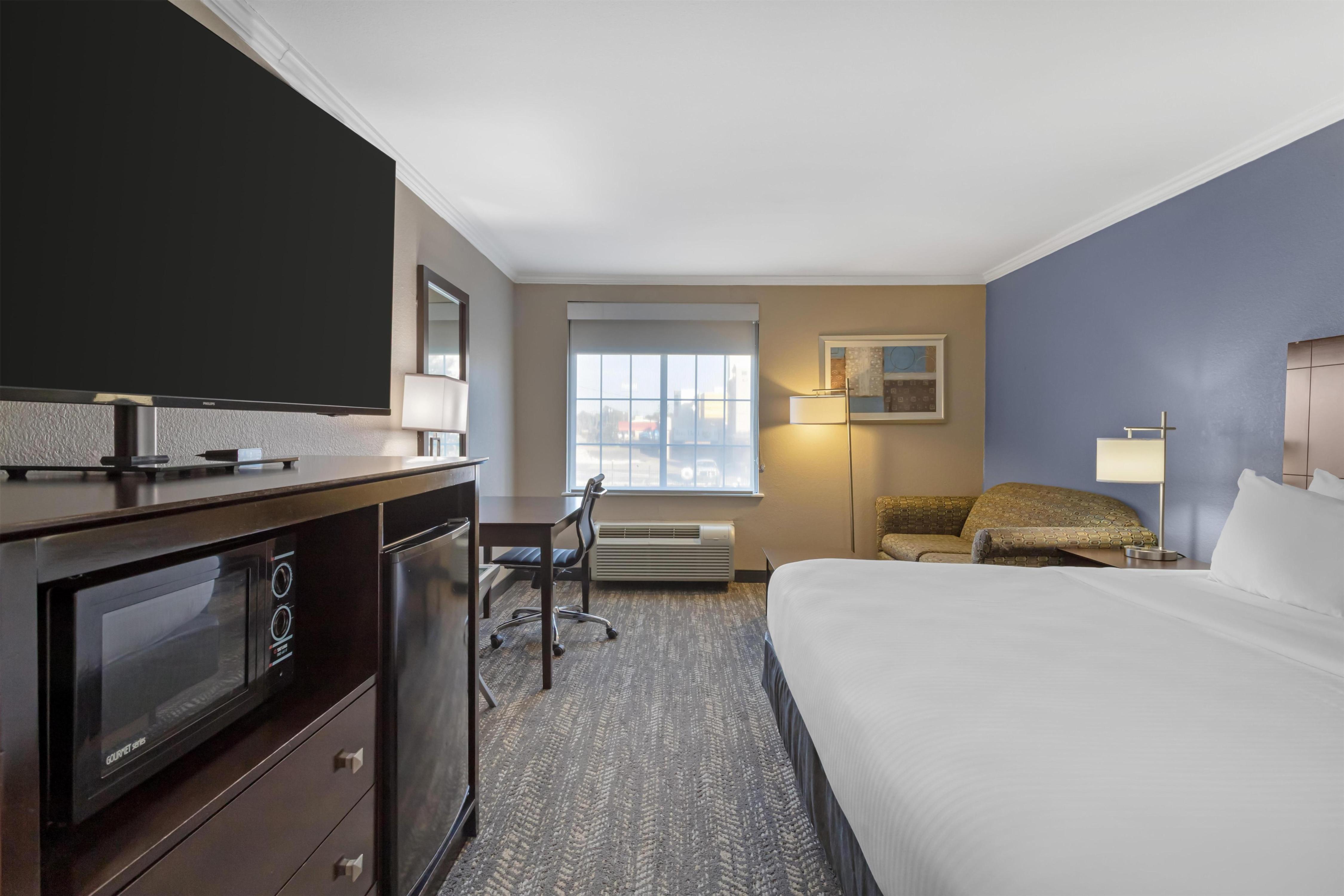 Best Western Natchitoches Inn - Tap to explore photos