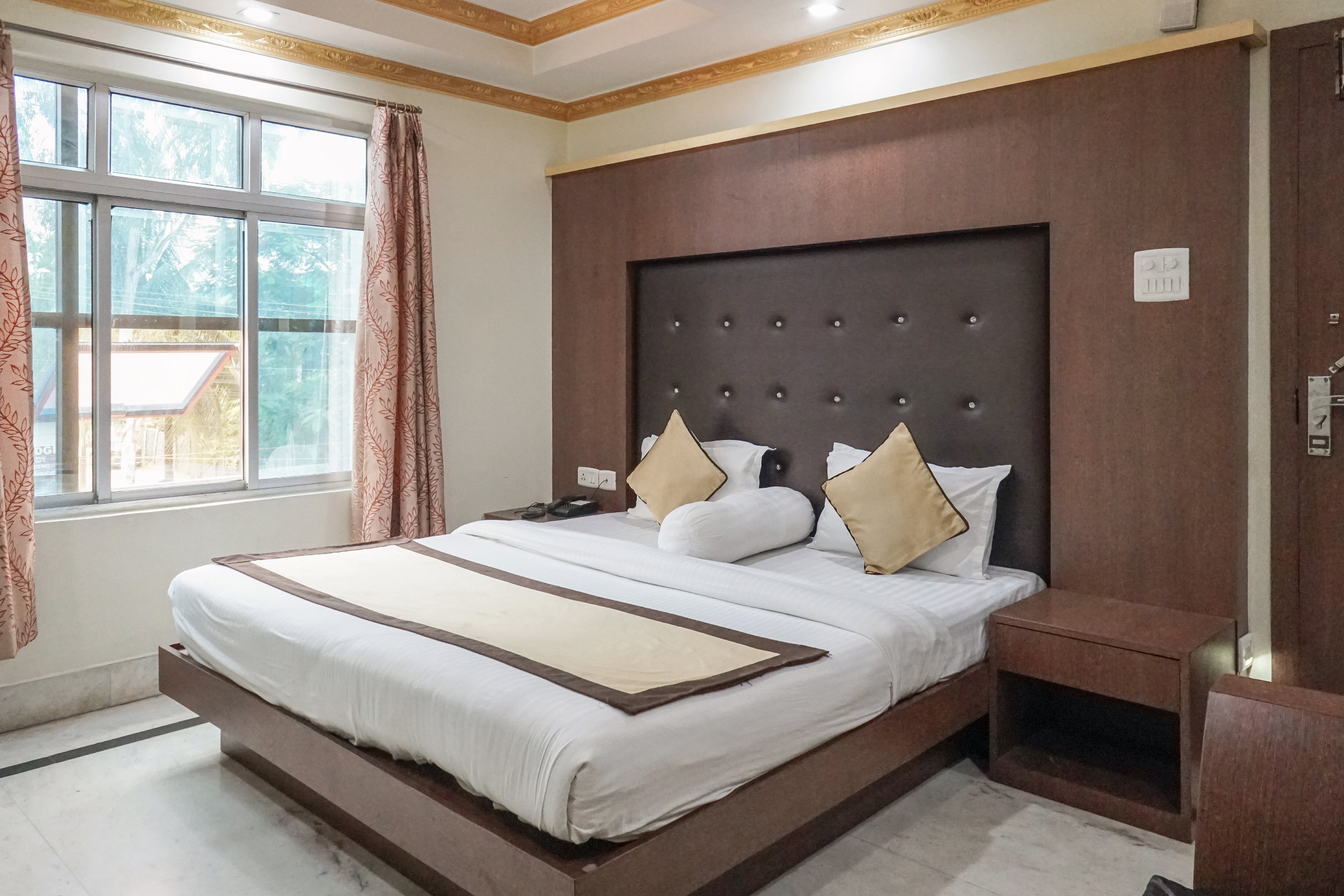 Hotel Barak Residency - Tap to explore photos