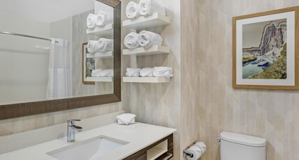 Hampton Inn & Suites by Hilton Bend Room Type - 2 QNS HEARING ACC NOSMOK