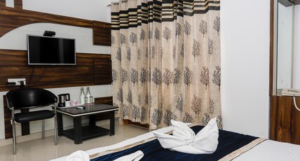Saalak Lite Eliot Exotica Room Type - Deluxe Room