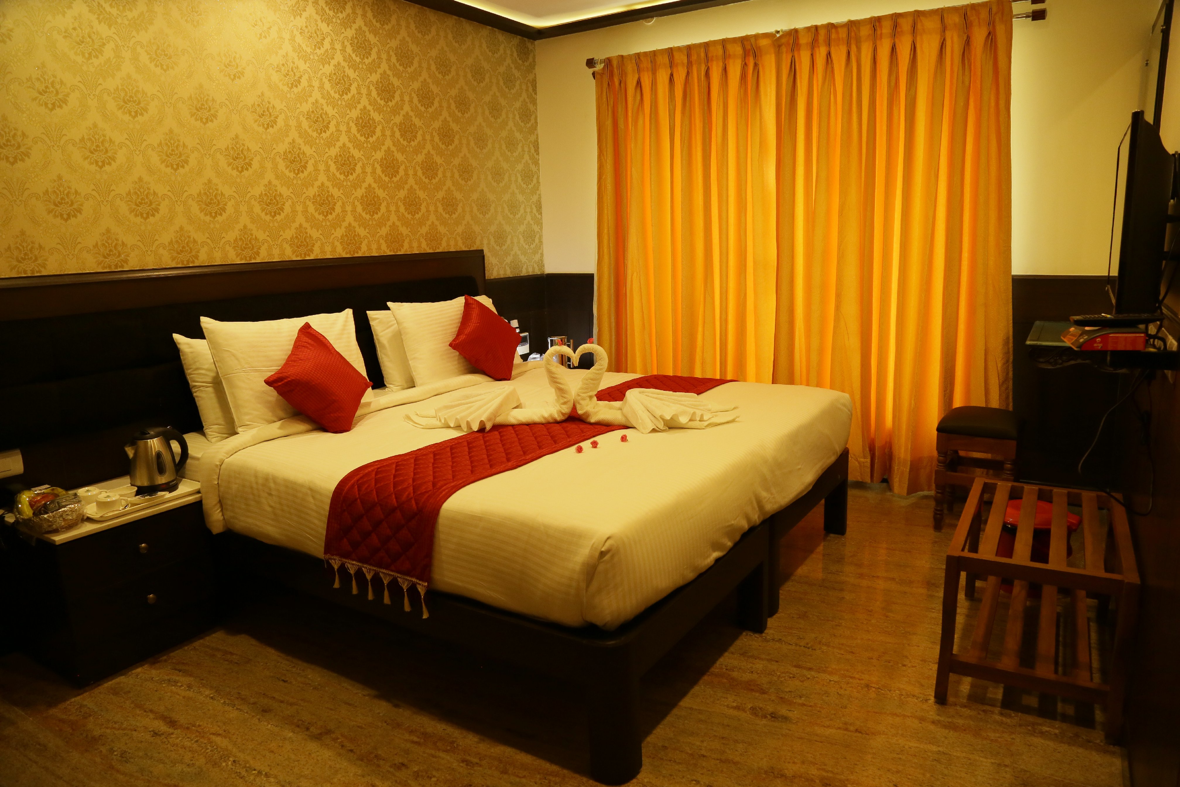 Hotel Sumi Palace Room Type - Deluxe Room AC Hotel Sumi Palace Room Type - Deluxe Room AC