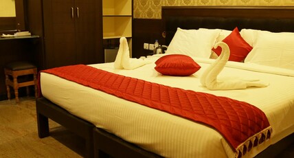 Hotel Sumi Palace Room Type - Suite Room Hotel Sumi Palace Room Type - Suite Room