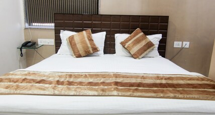 Hotel Confirm Inn Room Type - Deluxe