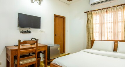 Cours Chabrol Room Type - Standard Non Sea Facing Room